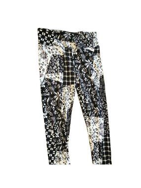 Black and White Patchwork Leggings SOFT Sueded High Rise Junior's 3/5 S JJ3230